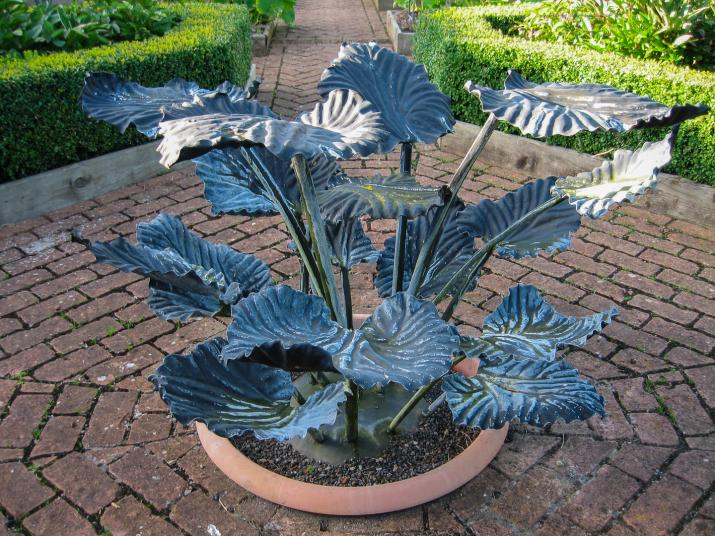 Sculpture of leaves in a pot