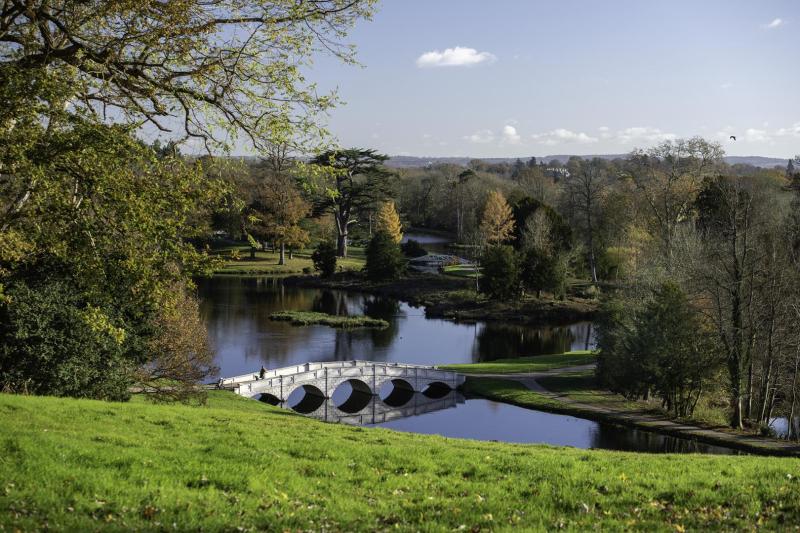 Sunny day at Painshill